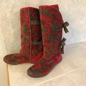 SKETCHERS Corduroy Fabric Fashion Boot